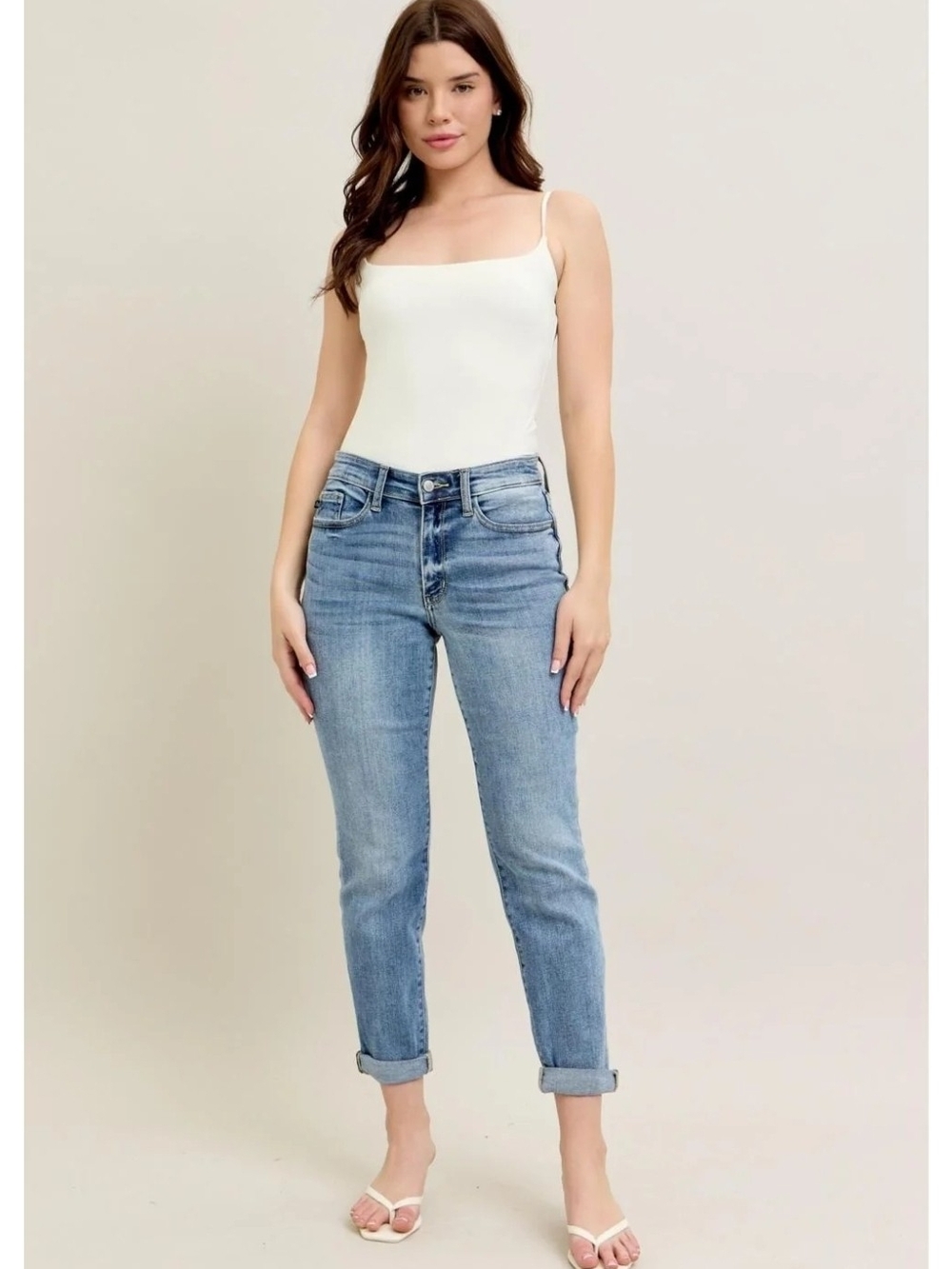 Jidy Blue Boyfriend Fit Mid-Rise Light Blue Jeans Size 9/29